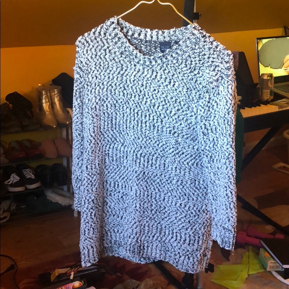 BLUE Saks Fifth Avenue Sweater
